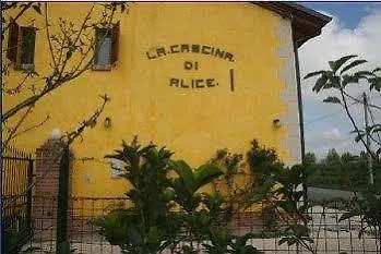 ベッド・アンド・ブレックファスト La Cascina Di Alice *