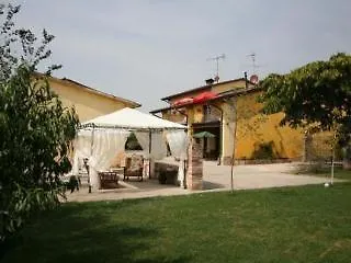 La Cascina Di Alice カスティリオーネ・デッレ・スティヴィエーレ